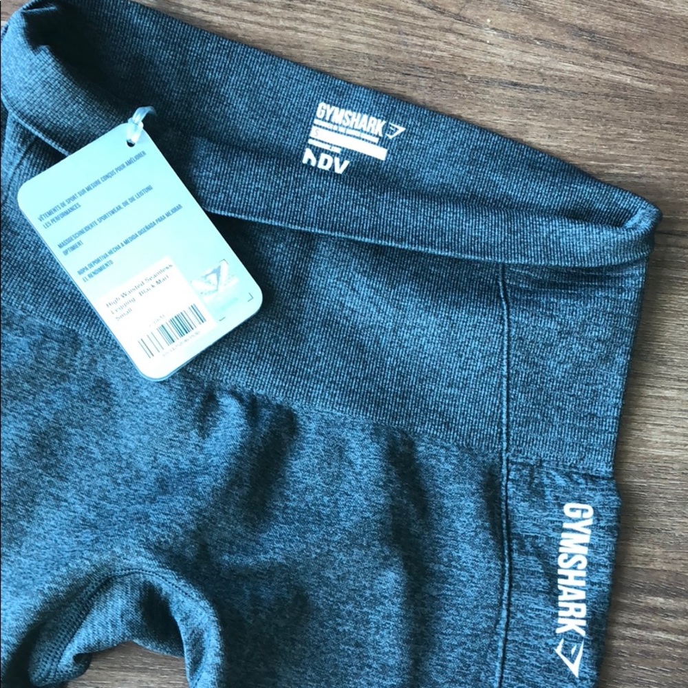 BRAND NEW high waisted GYMSHARK seemless leggings